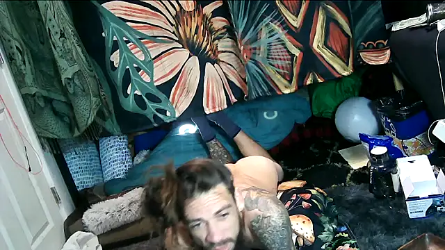 Snapshot of Robriguezxxx chatting on 12-04-25, 08:45 Robriguezxxx online show from 12-04-25, 08:45