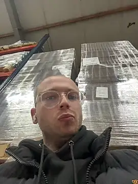 brendonsteamy online show from 05-06-26, 06:08