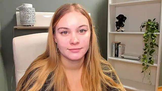 kitty valeria online show from 12-21-24, 11:11