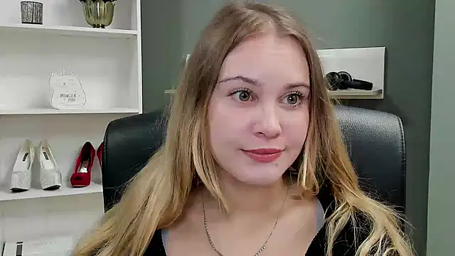 kitty valeria online show from 09-15-25, 08:42