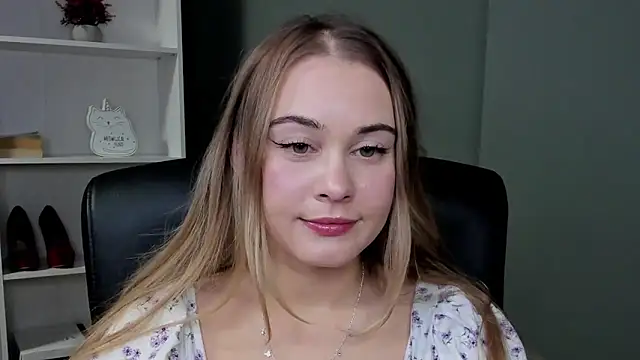 Snapshot of kitty_valeria chatting on 01-15-26, 09:51 kitty valeria online show from 01-15-26, 09:51