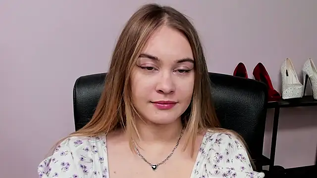 Snapshot of kitty_valeria chatting on 02-01-26, 02:48 kitty valeria online show from 02-01-26, 02:48