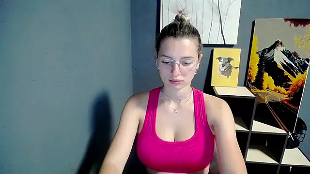lady olivia  online show from 06-23-26, 01:09