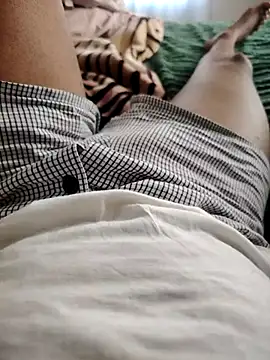 Snapshot of TornadoStorm35 chatting on 12-03-25, 06:54 TornadoStorm35 online show from 12-03-25, 06:54