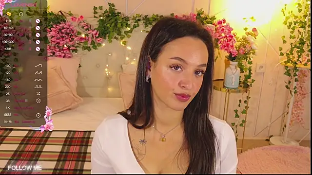 Lolly Neal online show from 10-15-25, 05:07