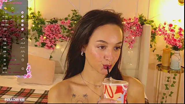 Lolly Neal online show from 10-20-25, 04:57