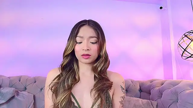 Victoria Adams14 online show from 09-18-25, 02:57