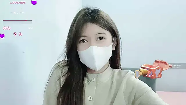 Snapshot of tanhxiu chatting on 01-01-25, 12:11 tanhxiu online show from 01-01-25, 12:11