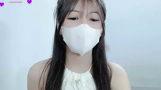 Snapshot of tanhxiu chatting on 01-08-25, 12:58 tanhxiu online show from 01-08-25, 12:58