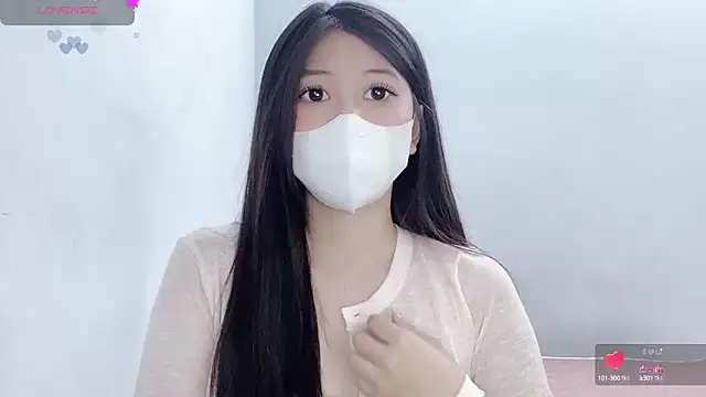 Snapshot of tanhxiu chatting on 10-15-25, 11:21 tanhxiu online show from 10-15-25, 11:21