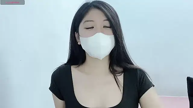 Snapshot of tanhxiu chatting on 11-06-25, 03:24 tanhxiu online show from 11-06-25, 03:24