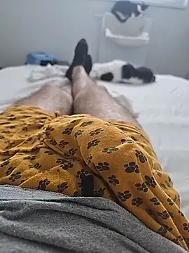 tibi2003 10 online show from 12-16-25, 11:37