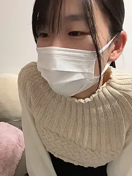 Snapshot of -Rinka- chatting on 02-13-26, 03:08 -Rinka- online show from 02-13-26, 03:08