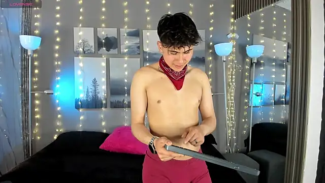 noah and rose online show from 11-07-25, 07:58