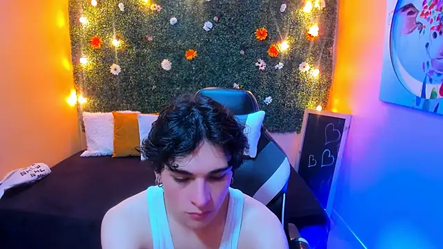 Luke Howland online show from 12-18-24, 08:36