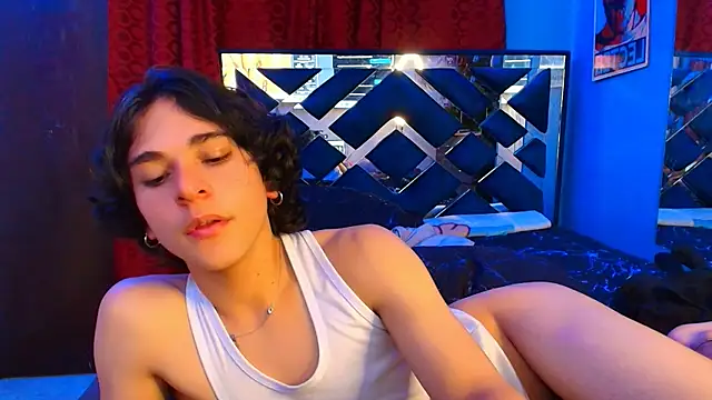 Luke Howland online show from 02-25-25, 04:35