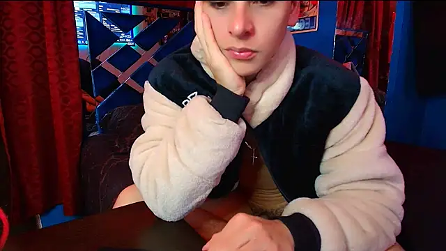 Luke Howland online show from 11-06-25, 12:44