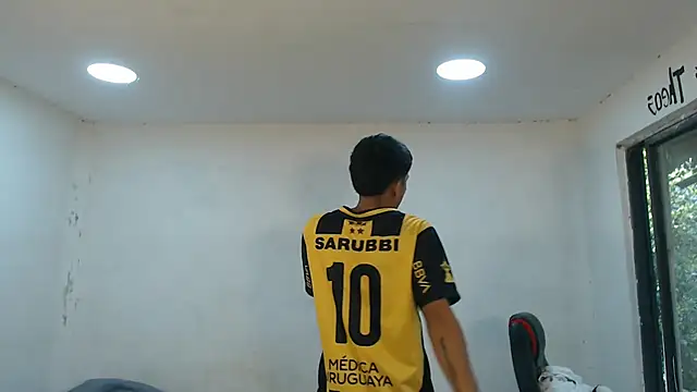 danielitopapuu online show from 11-04-25, 02:38