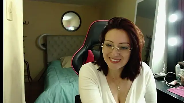 Carol Scottt online show from 09-25-25, 09:18