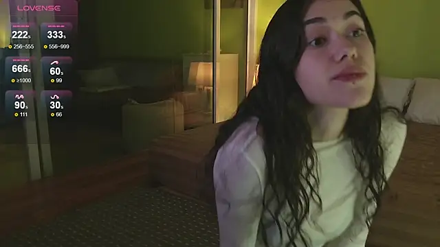 Snapshot of sadetuiningaa chatting on 09-19-25, 12:56 sadetuiningaa online show from 09-19-25, 12:56