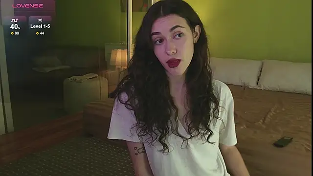 Snapshot of sadetuiningaa chatting on 09-22-25, 12:45 sadetuiningaa online show from 09-22-25, 12:45