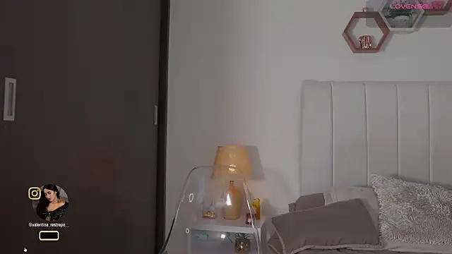 Madison evans1 online show from 07-11-26, 06:38
