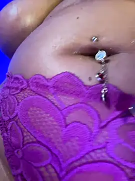 Snapshot of CarolaDrago chatting on 11-14-25, 09:57 CarolaDrago online show from 11-14-25, 09:57