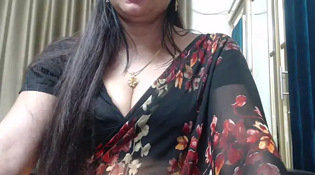 desi-maisa130 online show from 12-02-24, 07:38