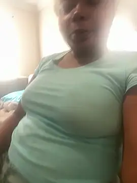 JCCaramelbarbie1 online show from 10-11-25, 01:31