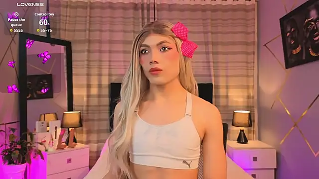 Megan Do Santos online show from 11-10-25, 08:41