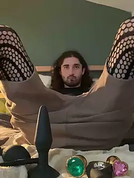 Snapshot of Marvin_vivine chatting on 02-17-25, 04:48 Marvin vivine online show from 02-17-25, 04:48