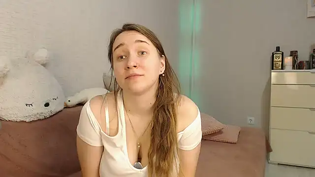 Snapshot of lovely_hayley chatting on 12-10-24, 09:22 lovely hayley online show from 12-10-24, 09:22