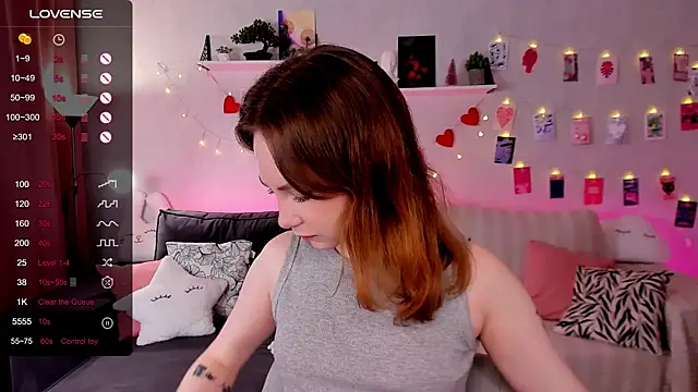 LanaBlu  online show from 12-14-25, 06:19