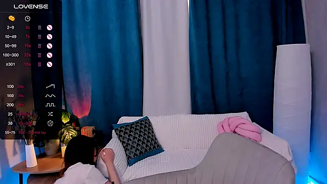 LanaBlu  online show from 03-02-26, 08:43