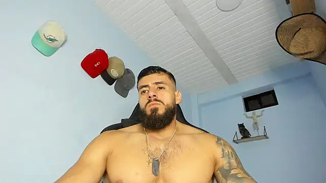 Snapshot of _Poseidon1_ chatting on 10-12-25, 04:22 Poseidon1 online show from 10-12-25, 04:22