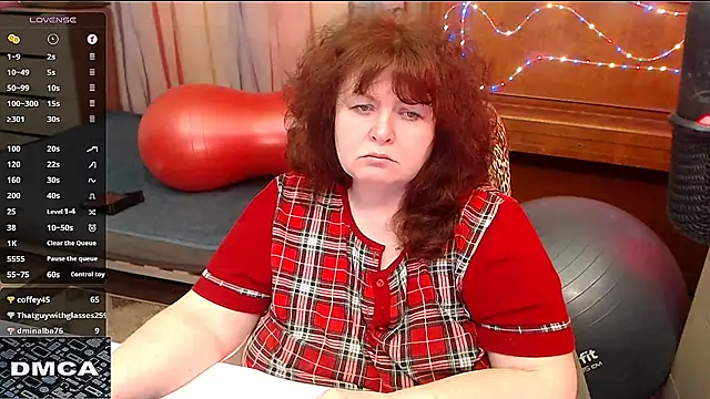 RoseRed69 online show from 03-11-25, 10:40