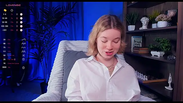 Snapshot of PollyHathor chatting on 01-12-25, 09:29 PollyHathor online show from 01-12-25, 09:29