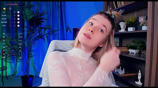 Snapshot of PollyHathor chatting on 01-31-25, 09:37 PollyHathor online show from 01-31-25, 09:37