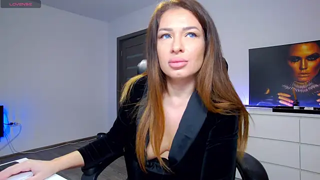 Snapshot of Debraleee_ chatting on 02-21-25, 07:45 Debraleee online show from 02-21-25, 07:45