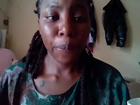 Snapshot of Queen_loveer chatting on 11-03-25, 07:09 Queen loveer online show from 11-03-25, 07:09