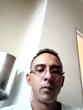 paisa233 online show from 11-12-25, 05:24