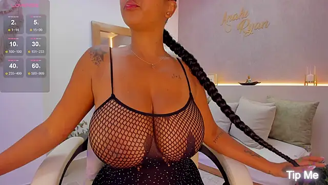 anahi ryan  online show from 03-13-25, 05:18