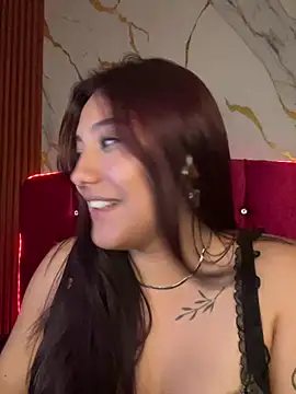 Snapshot of angellique_22 chatting on 02-20-26, 06:26 angellique 22 online show from 02-20-26, 06:26