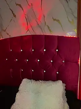 Snapshot of angellique_22 chatting on 03-17-26, 05:22 angellique 22 online show from 03-17-26, 05:22