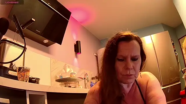 Endrocleia online show from 05-28-26, 11:57