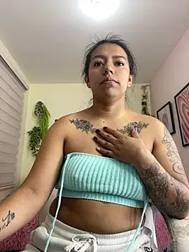 Ivann4 online show from 01-18-25, 06:10