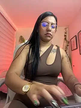 Ivann4 online show from 01-24-25, 04:17