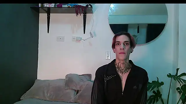Snapshot of Dan_Yagami chatting on 01-25-25, 11:43 Dan Yagami online show from 01-25-25, 11:43