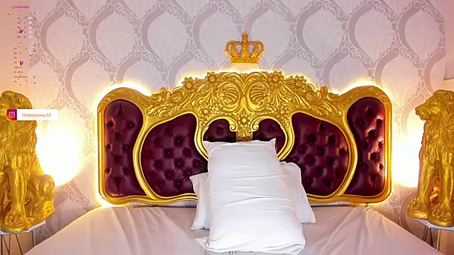 Snapshot of HelenaRoos chatting on 01-28-25, 08:57 HelenaRoos online show from 01-28-25, 08:57