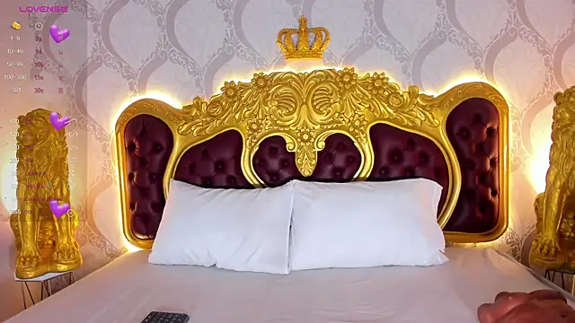 Snapshot of HelenaRoos chatting on 03-07-25, 02:15 HelenaRoos online show from 03-07-25, 02:15